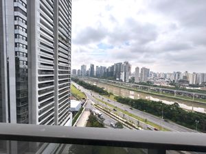 Image 7 - 870304