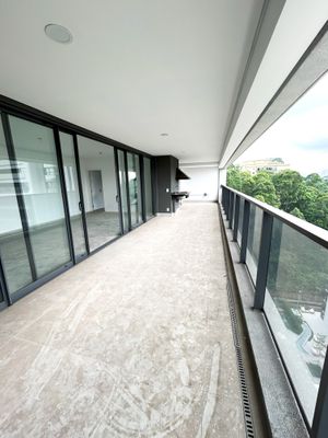 Image 1 - 870304
