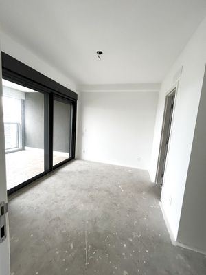 Image 19 - 870304