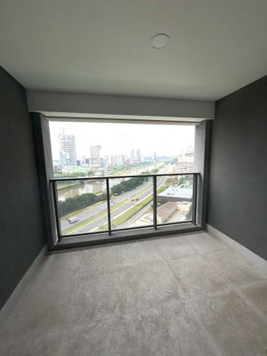 Image 25 - 870304