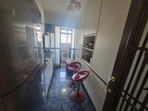 Image 9 - 870306
