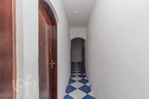 Image 37 - 870321