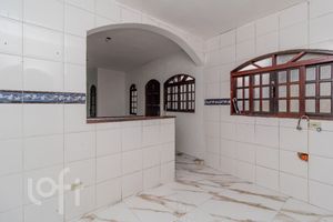 Image 24 - 870321
