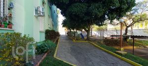 Image 5 - 870331