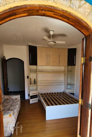 Image 8 - 870342