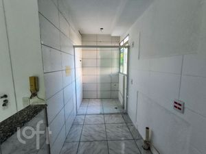 Image 8 - 870355