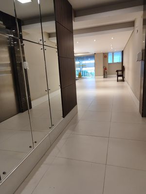 Image 18 - 870364