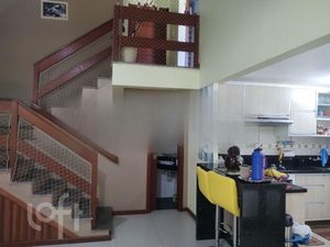 Image 19 - 870372