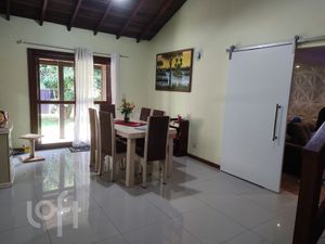 Image 21 - 870372