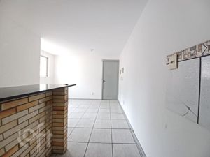 Image 6 - 870379