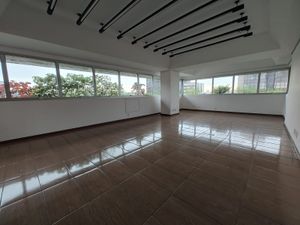 Image 0 - 870381