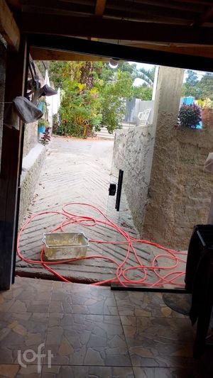 Image 10 - 870387