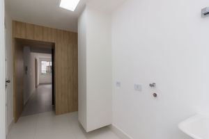 Image 41 - 870391