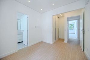 Image 34 - 870391