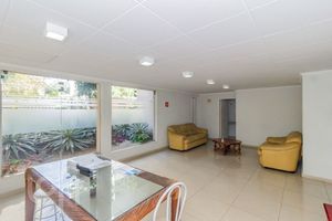 Image 38 - 870396