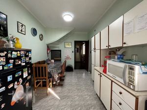 Image 1 - 870398
