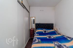 Image 11 - 870401