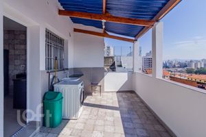 Image 17 - 870402