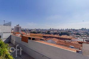 Image 11 - 870402