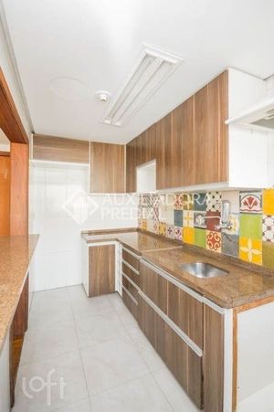 Image 7 - 870409