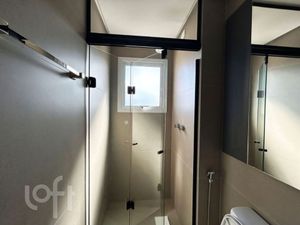 Image 8 - 870411