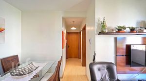 Image 6 - 870419