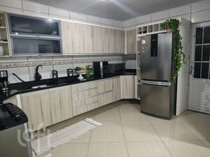 Image 9 - 870430
