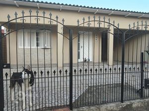 Image 18 - 870430