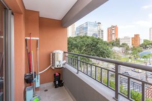 Image 6 - 870433