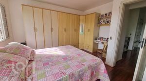 Image 11 - 870434