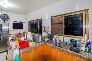 Image 31 - 870435