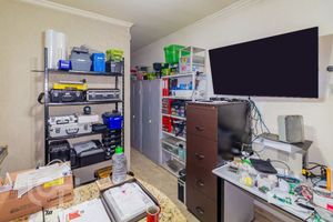 Image 39 - 870435