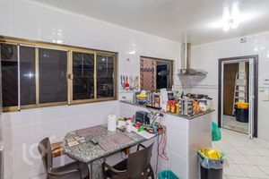 Image 30 - 870435