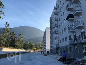 Image 10 - 870446