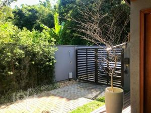 Image 8 - 870473