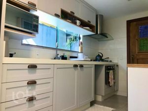 Image 12 - 870473