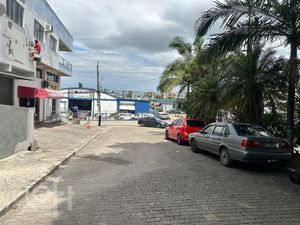 Image 14 - 870482