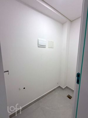 Image 3 - 870483