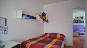 Image 6 - 870510