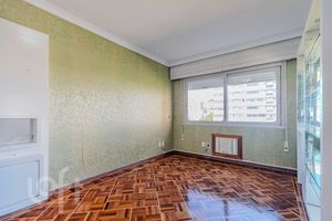 Image 6 - 870532
