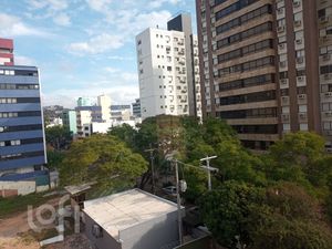 Image 16 - 870532