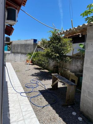 Image 16 - 870537
