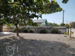 Image 18 - 870537