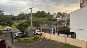 Image 1 - 870540