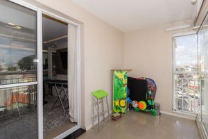 Image 3 - 870548