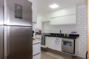 Image 38 - 870549