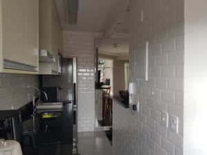 Image 5 - 870551