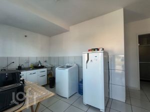 Image 14 - 870568