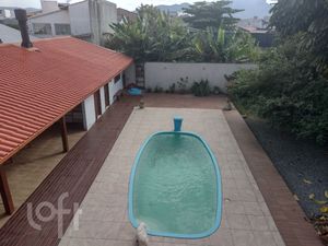 Image 9 - 870569