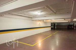 Image 22 - 870571